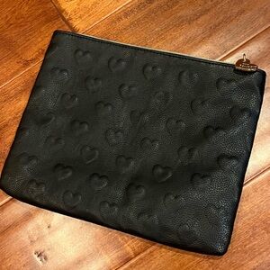 Betsy Johnson Heart Black Zip Bag